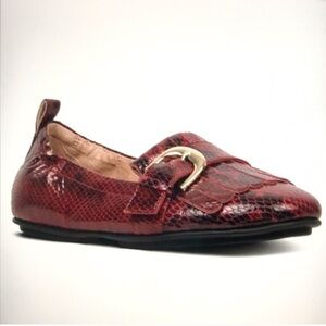 FitFlop Red Black Allegro Fringe Buckled Leather Loafer Snake Embossed